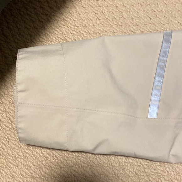 *BARELY USED* Nautica Golf GORE TEX 3M Reflective Jacket - Picture 5 of 14